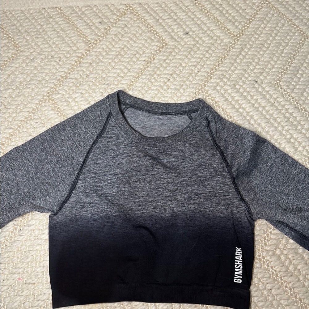 GYMSHARK ombre fitted crop